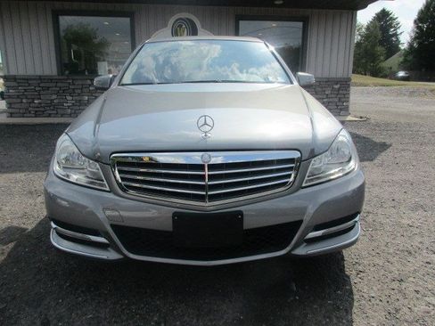 Used 2012 Mercedes-Benz C 300 4MATIC Sedan image 3