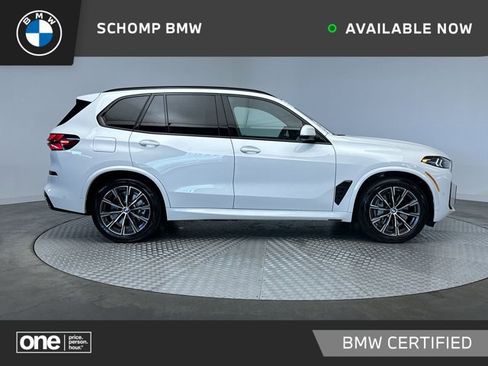 Certified 2026 BMW X5 xDrive50e w/ M Sport Package AWD/4WD image 1