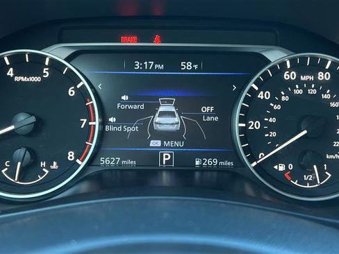 Used 2024 Nissan Altima 2.5 SR w/ SR Premium Package image 22