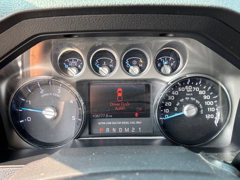 Used 2014 Ford F250 Lariat w/ Lariat Ultimate Package AWD/4WD image 18