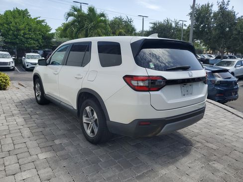 Used 2023 Honda Pilot EX-L image 4