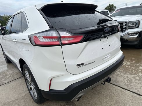 Used 2023 Ford Edge Titanium AWD/4WD image 8