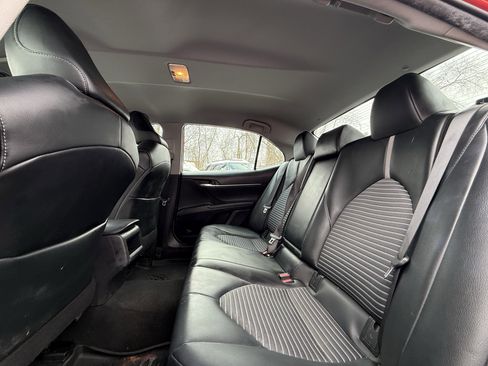 Used 2021 Toyota Camry SE image 27