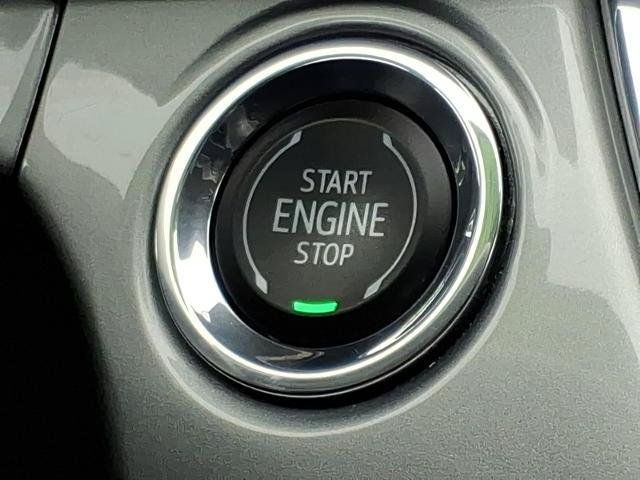 Used 2025 Chevrolet Trax LT w/ Driver Confidence Package FWD image 21