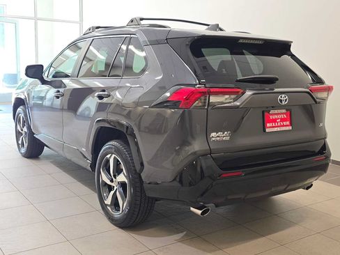 Certified 2024 Toyota RAV4 SE AWD/4WD image 4