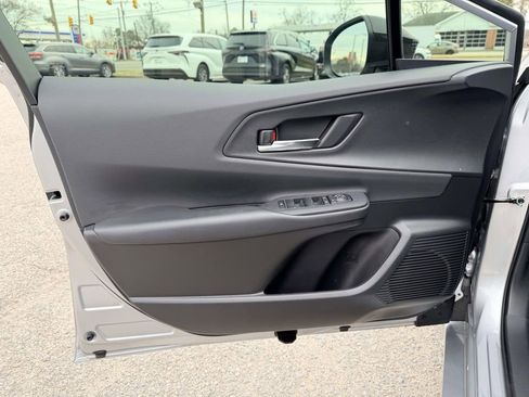 Used 2024 Toyota Prius Prime XSE image 17