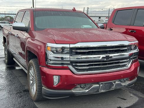 Used 2018 Chevrolet Silverado 1500 High Country AWD/4WD image 3