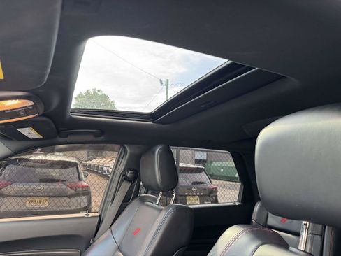 Used 2023 Dodge Durango GT AWD/4WD image 18