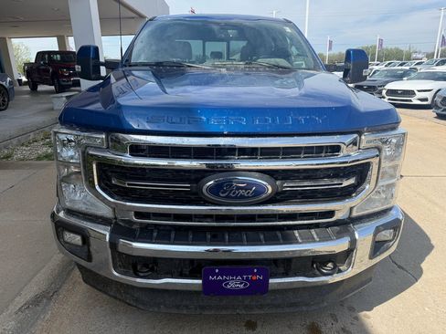 Used 2022 Ford F250 Lariat w/ Lariat Value Package image 3