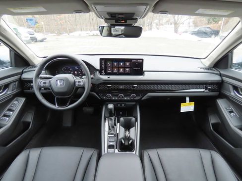 New 2026 Honda Accord EX-L image 17