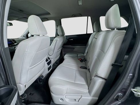 Used 2017 Honda Pilot EX-L image 15