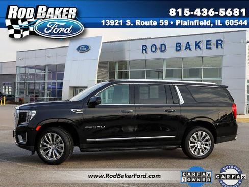 Used 2022 GMC Yukon XL Denali image 1