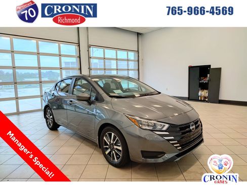 New 2025 Nissan Versa SV w/ Trunk Package image 1