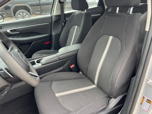 Used 2024 Hyundai Sonata SEL FWD image 18
