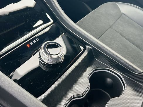 New 2025 Jeep Grand Cherokee L Altitude image 13