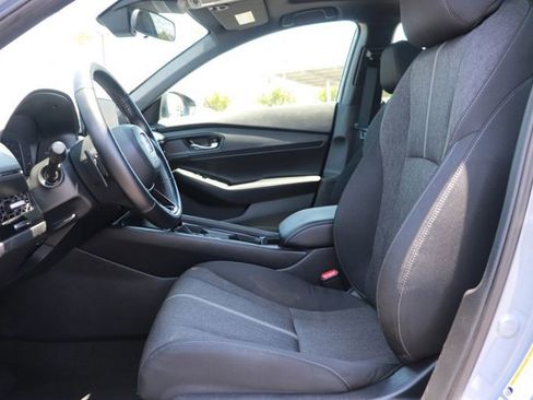 Used 2024 Honda Accord Sport image 11