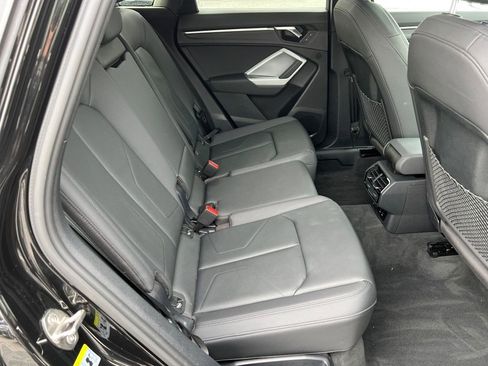 Used 2021 Audi Q3 2.0T Premium w/ Convenience Package image 16