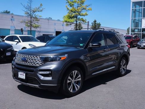 Used 2020 Ford Explorer Platinum w/ Premium Technology Package AWD/4WD image 5