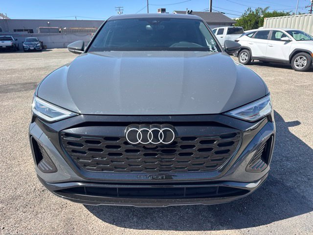 Used 2024 Audi Q8 e-tron Premium AWD/4WD image 2