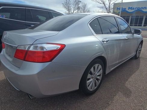 Used 2014 Honda Accord EX image 10