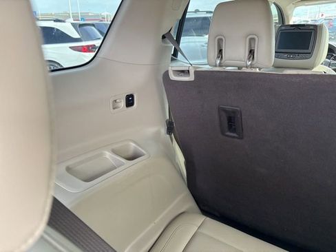 Used 2017 GMC Acadia Denali w/ Technology Package image 30