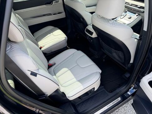 Used 2023 Hyundai Palisade Calligraphy w/ Winter Package AWD/4WD image 48