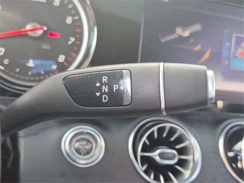 Used 2018 Mercedes-Benz E 400 4MATIC Coupe w/ Premium 1 Package image 31