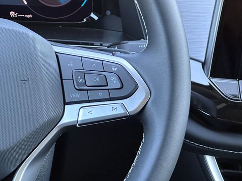 New 2026 Volkswagen Atlas Cross Sport SE image 22