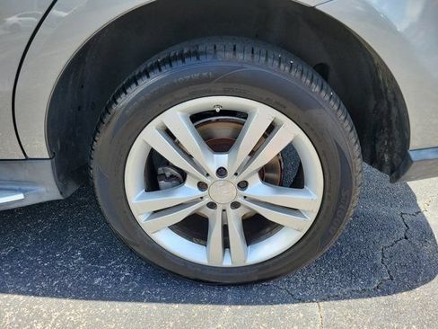 Used 2012 Mercedes-Benz ML 350 4MATIC image 26
