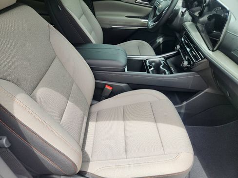 New 2026 Chevrolet Traverse LT FWD image 13