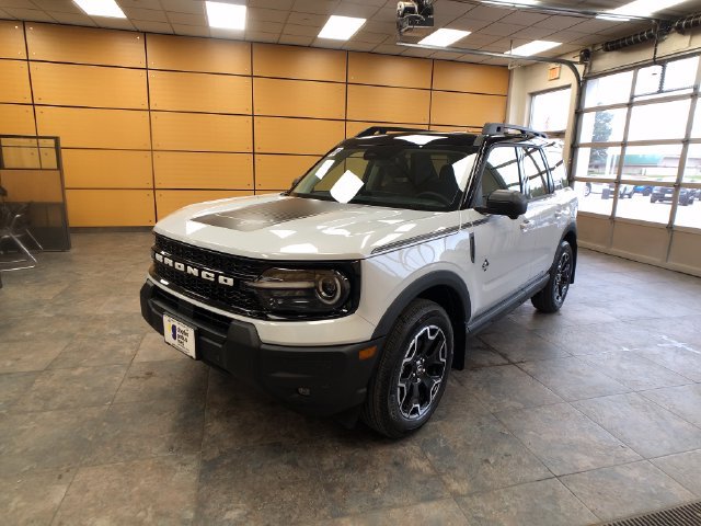 New 2026 Ford Bronco Sport Outer Banks w/ Outer Banks Tech Package+ AWD/4WD image 3