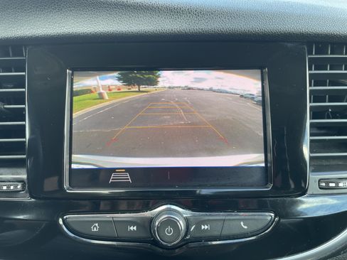 Used 2022 Buick Encore Preferred w/ Safety Package AWD/4WD image 13
