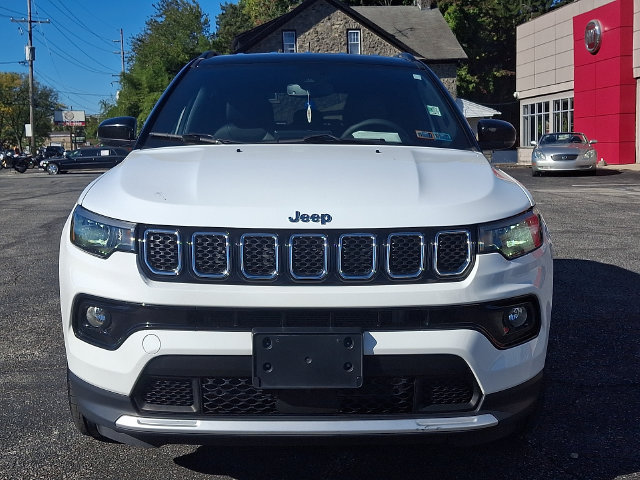 Certified 2024 Jeep Compass Limited AWD/4WD image 2