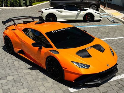 Used 2022 Lamborghini Huracan STO image 33