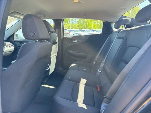 Used 2024 Chevrolet Malibu LT w/ Midnight Edition image 11