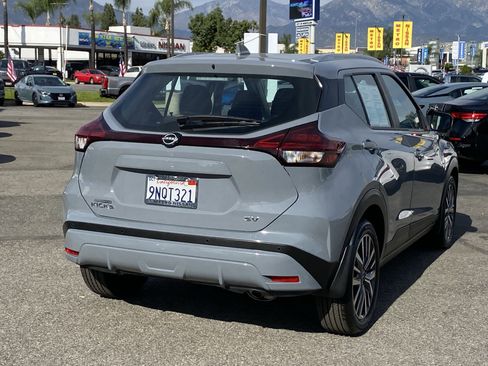 Certified 2024 Nissan Kicks SV image 4