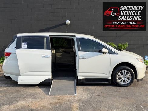 Used 2015 Honda Odyssey EX image 2