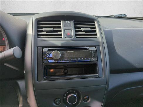 Used 2015 Nissan Versa S Plus FWD image 13