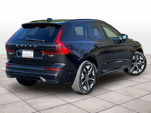 Used 2026 Volvo XC60 T8 Plus w/ Climate Package image 16