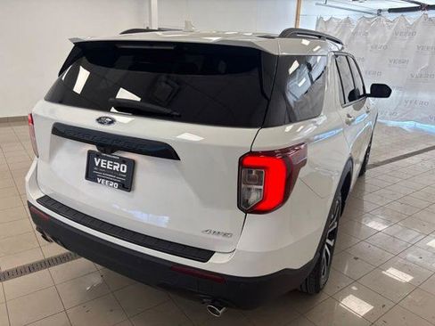 Certified 2023 Ford Explorer ST-Line AWD/4WD image 5