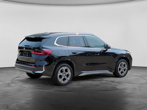 Used 2025 BMW X1 xDrive28i AWD/4WD image 7