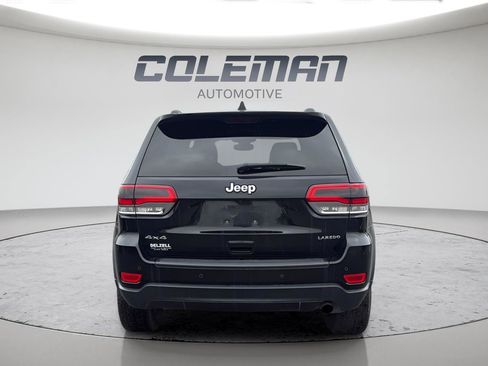Used 2019 Jeep Grand Cherokee Laredo w/ 18" Wheel & 8.4" Radio Group AWD/4WD image 4
