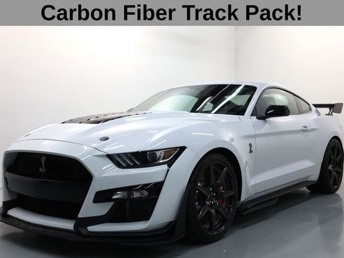 Used 2022 Ford Mustang Shelby GT500 w/ Carbon Fiber Track Pack RWD image 12