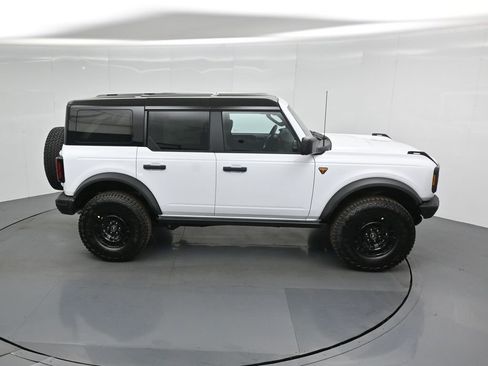 New 2026 Ford Bronco Badlands AWD/4WD image 35