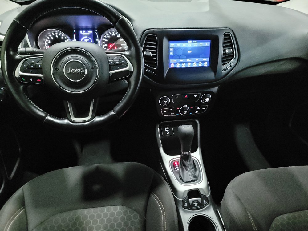Used 2021 Jeep Compass Sport w/ Cold Weather Group FWD image 22