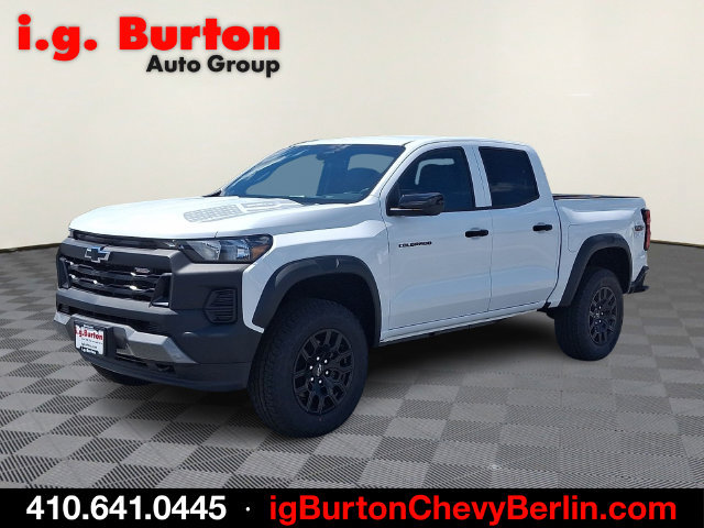 New 2026 Chevrolet Colorado Trail Boss AWD/4WD image 2
