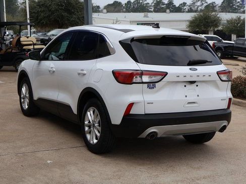 Certified 2020 Ford Escape SE image 5