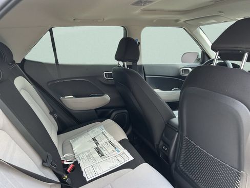 New 2026 Hyundai Venue SEL FWD image 21