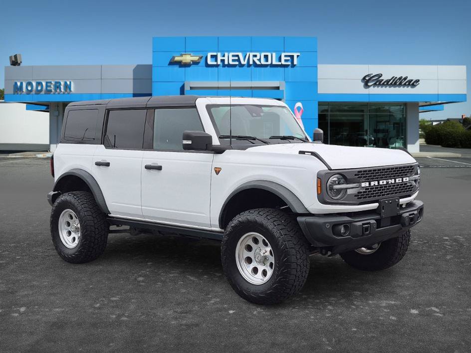 Used 2023 Ford Bronco Badlands AWD/4WD image 7
