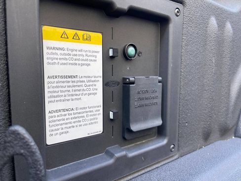 Used 2024 Ford F150 Raptor AWD/4WD image 31